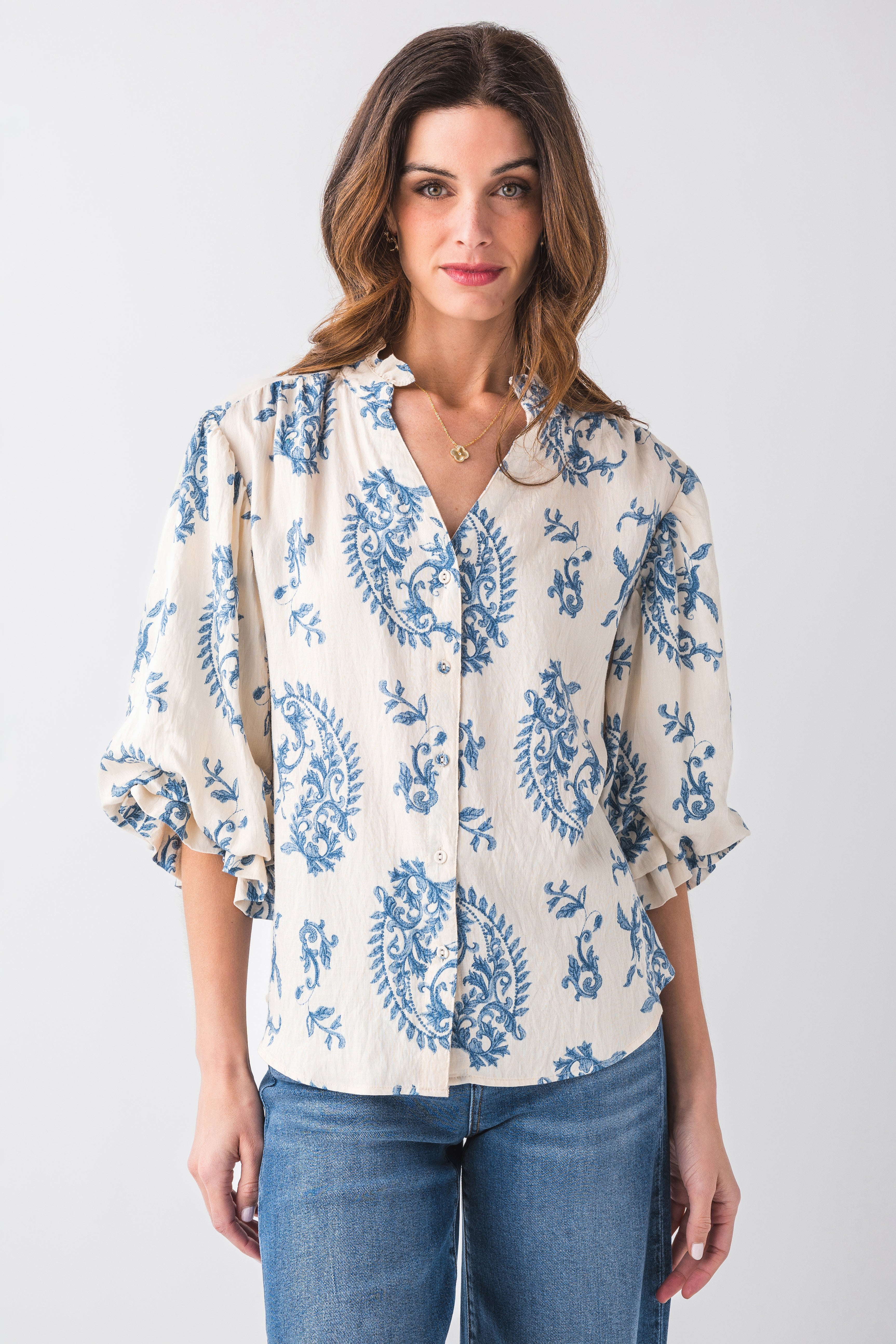 Gigio Paisley Print Button Down Blouse